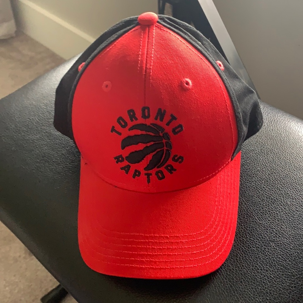 Brand new Toronto Raptors hat